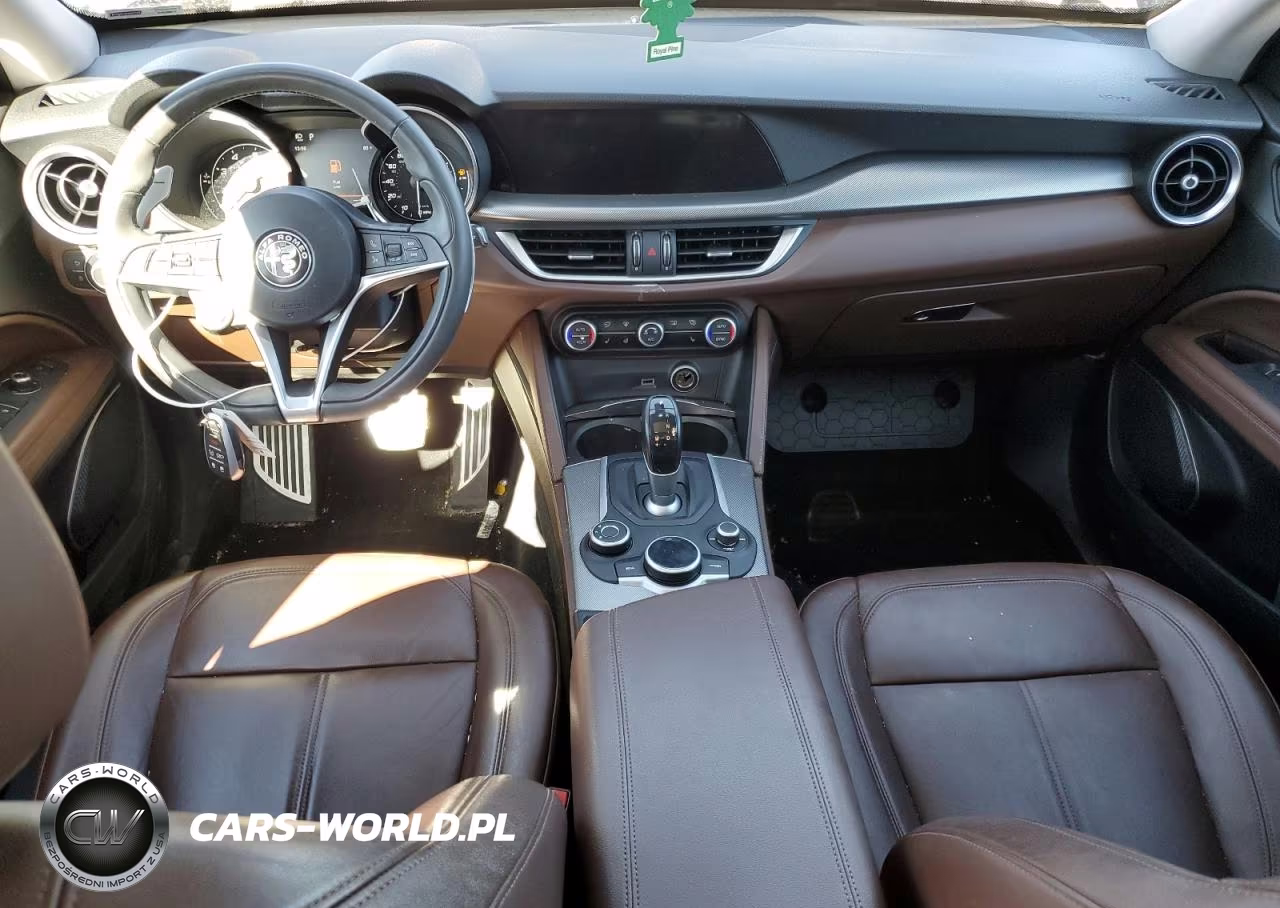 2018 Alfa Romeo Stelvio Sport VIN:ZASFAKPN0J7B92492 - 8