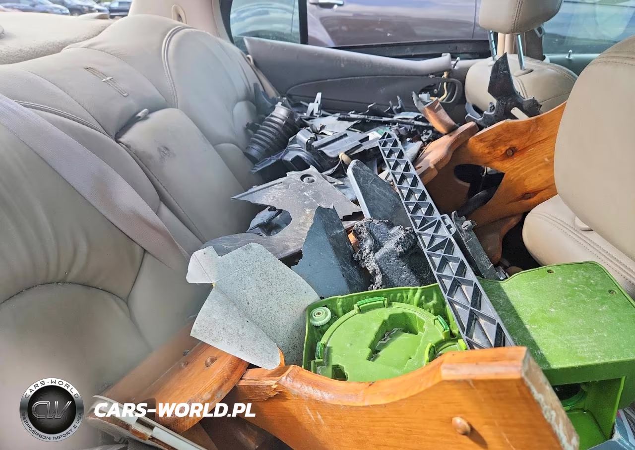 2002 Lincoln Continental VIN:1LNHM97V02Y672590 - 10