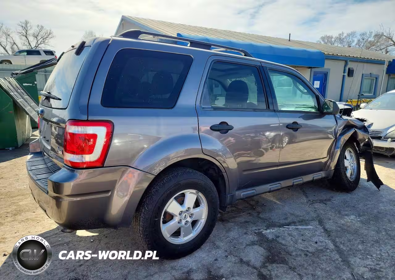 2011 Ford Escape Xlt VIN:1FMCU9DG4BKA07808 - 3