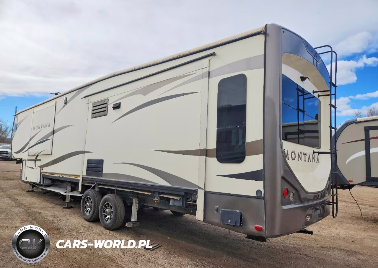 2017 Keystone Montana Camper VIN:4YDF39224H4703493 - 3