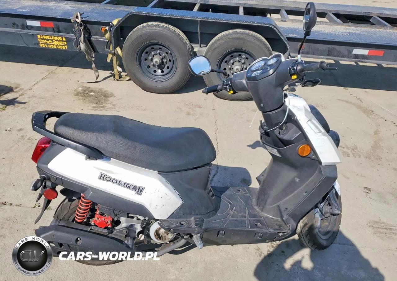 2022 Genuine Scooter Co. Hooligan 170I – zdjęcie 1 z 9