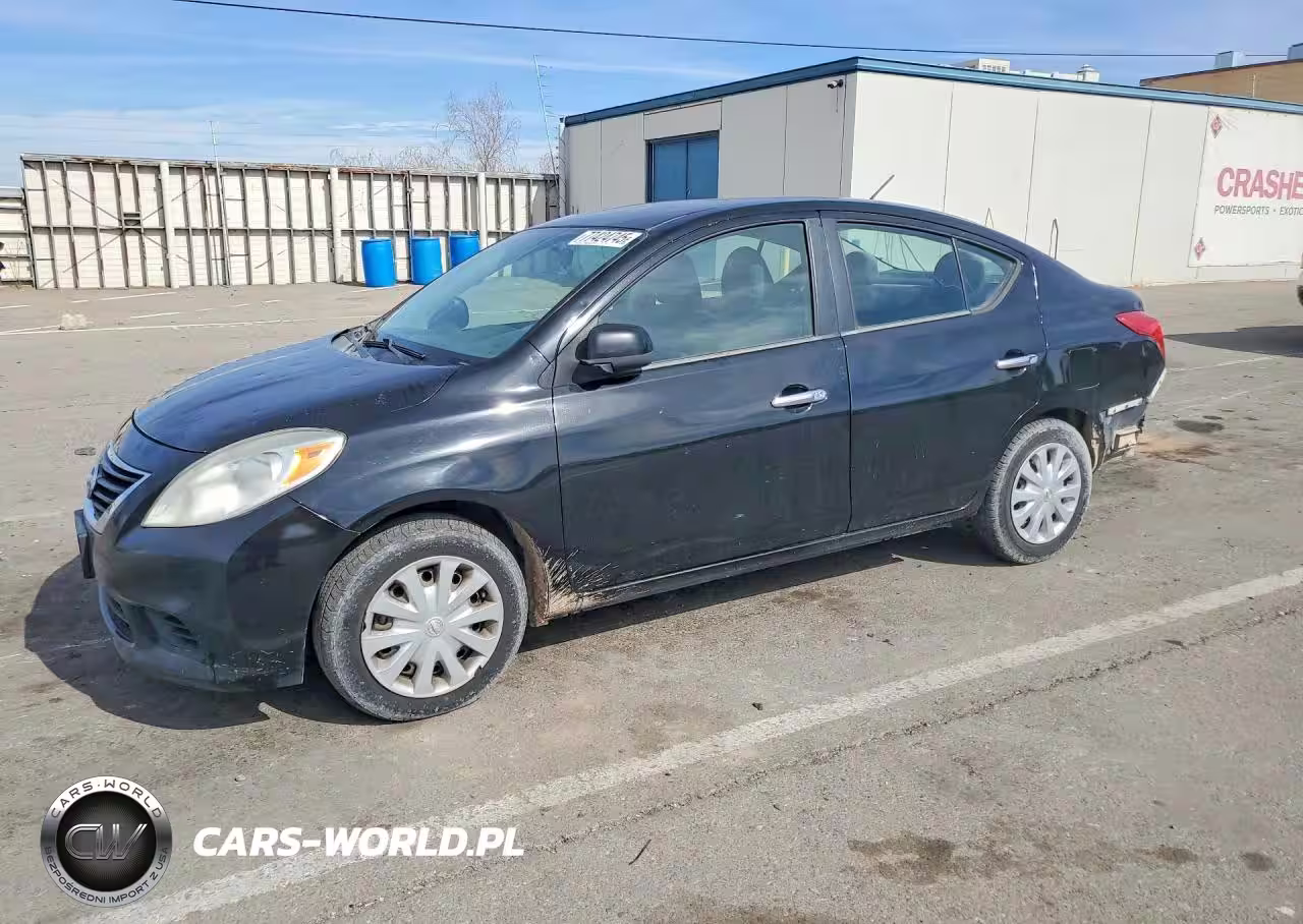2012 Nissan Versa 1.6 S