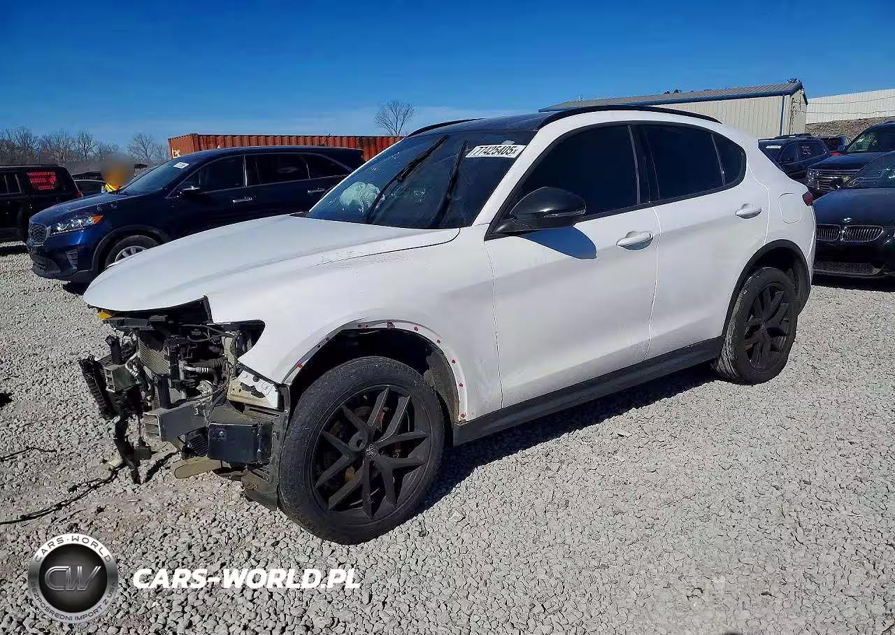 2022 Alfa Romeo Stelvio