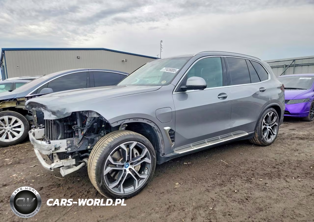 2024 BMW X5 xDrive50E