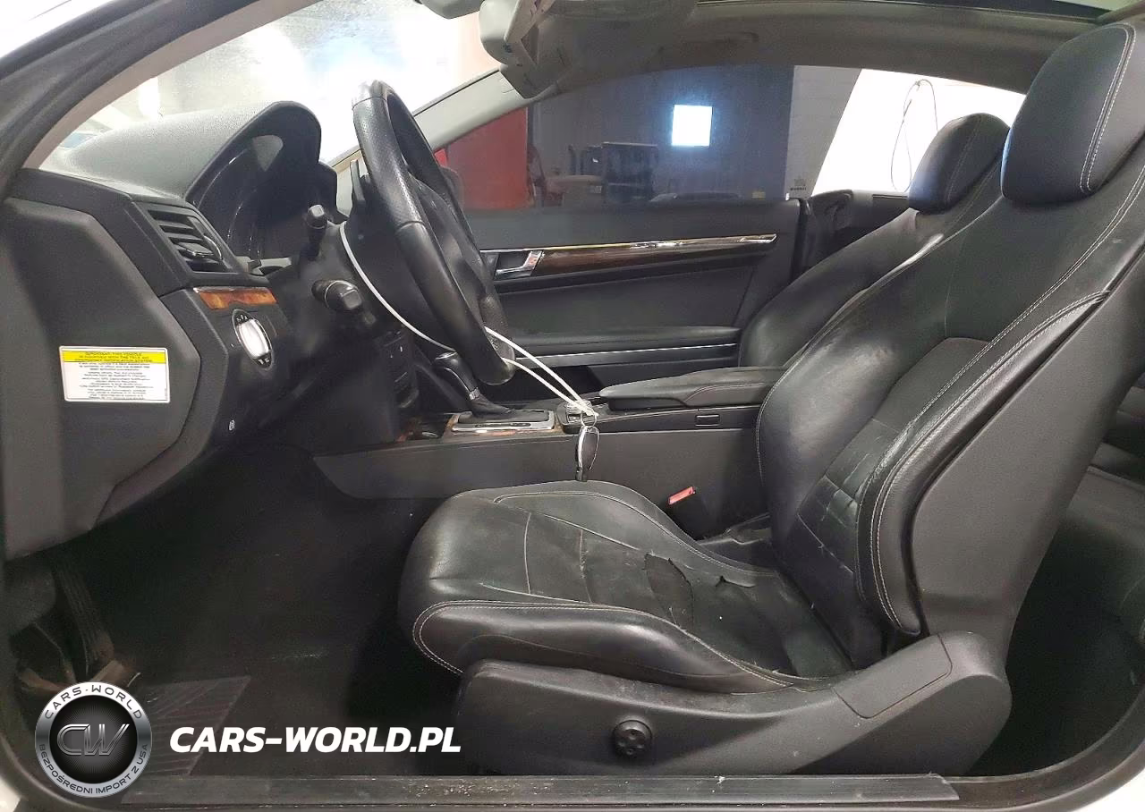 2010 Mercedes-Benz E 550 VIN:WDDKJ7CB5AF004450 - 7
