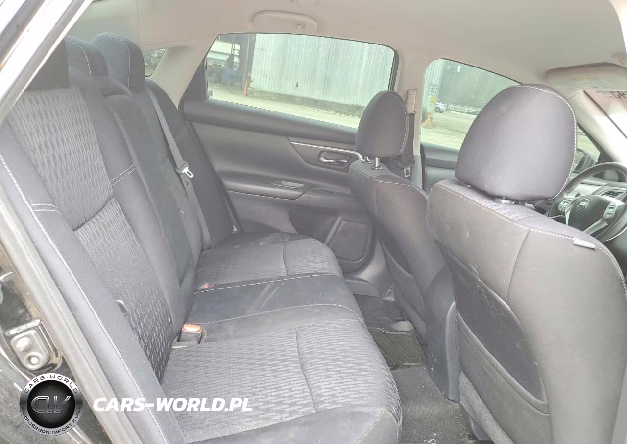 2017 Nissan Altima 2.5 VIN:1N4AL3APXHC215197 - 10