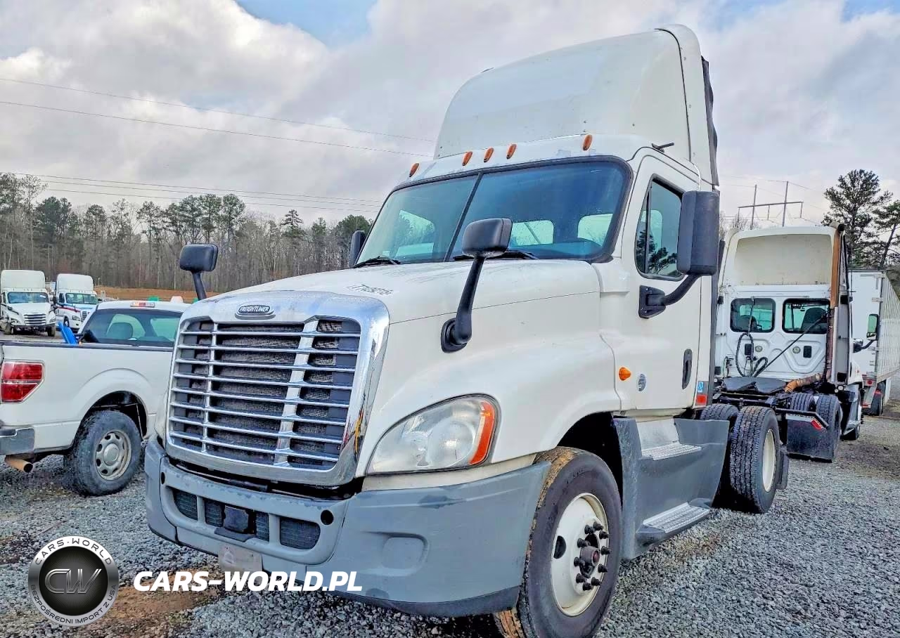 2016 Freightliner Cascadia 125 Semi Truck VIN:1FUBGEDV0GLHC5749 - 9