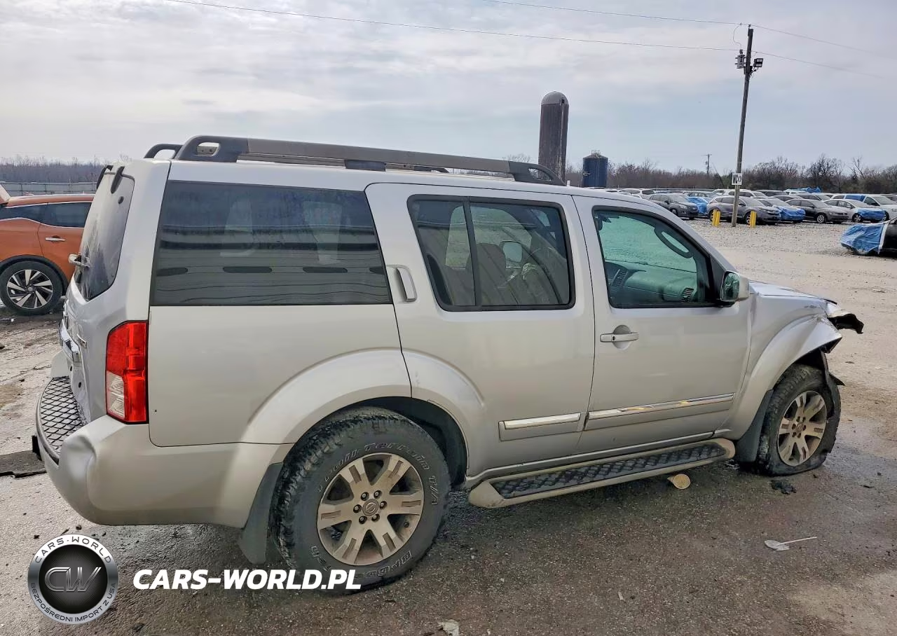 2012 Nissan Pathfinder S VIN:5N1AR1NN7CC631976 - 3