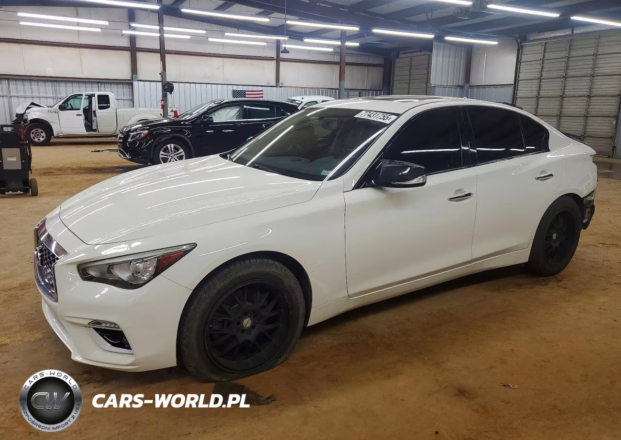 2018 Infiniti Q50 3.0T Luxe