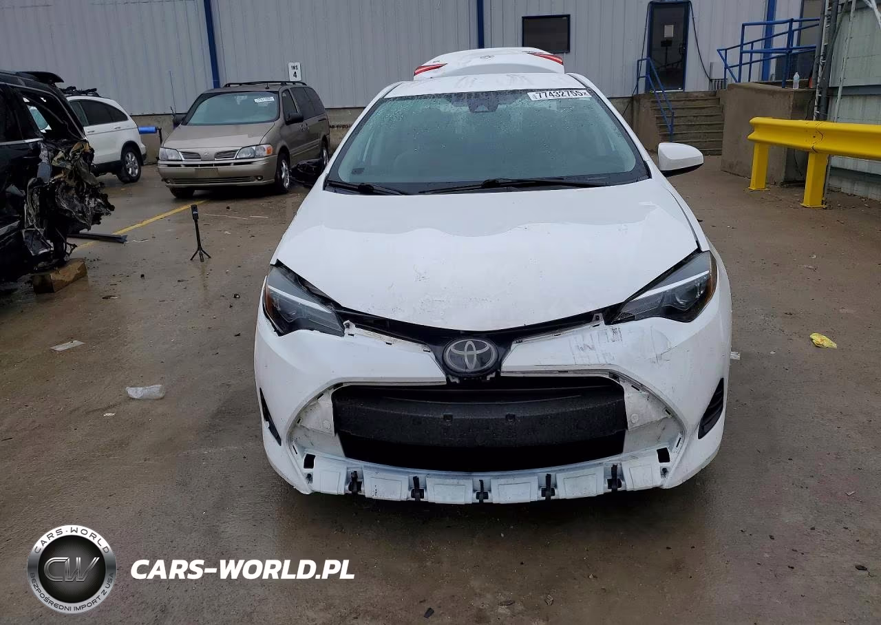 2019 Toyota Corolla Le VIN:2T1BURHE1KC241768 - 5