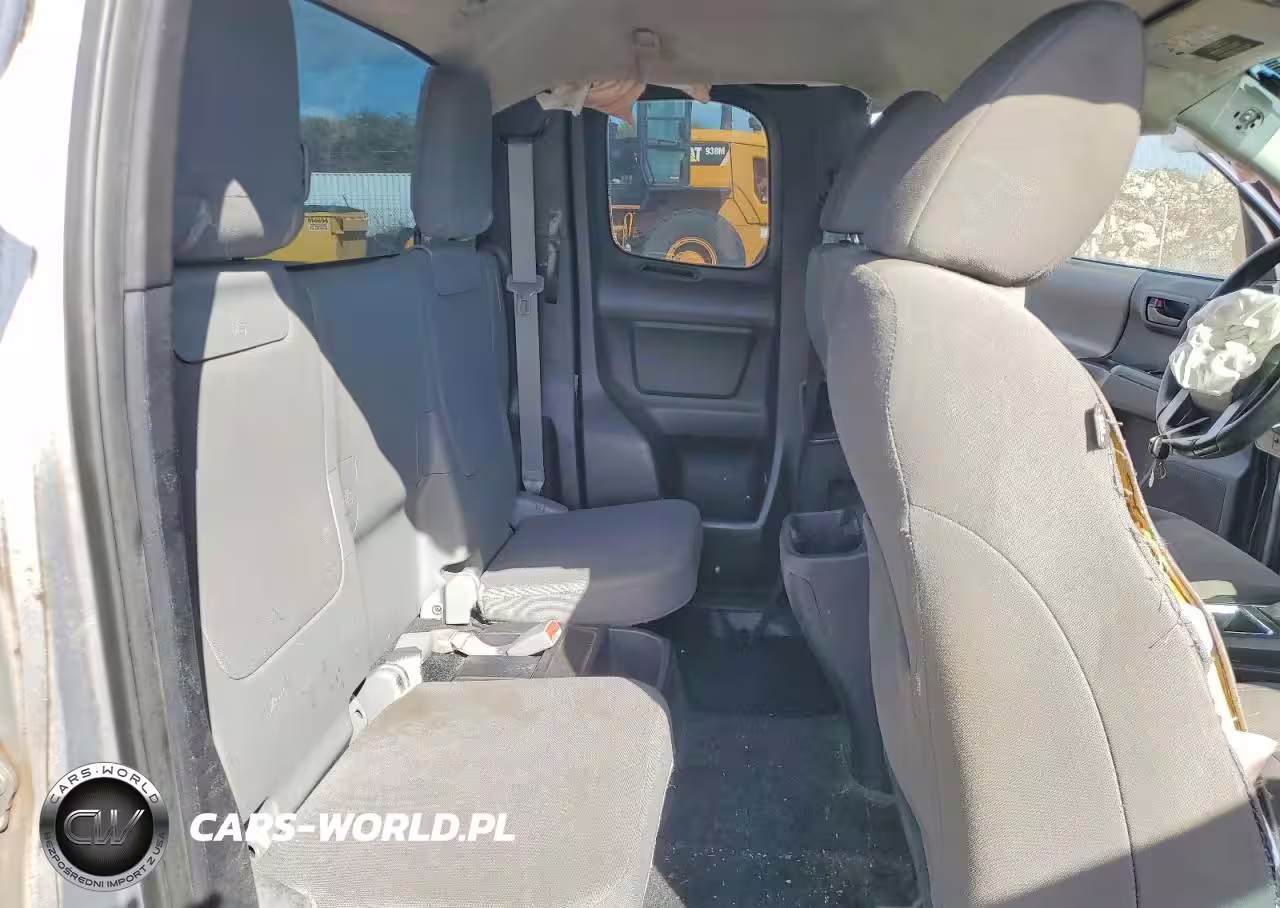 2017 Toyota Tacoma Access Cab VIN:5TFRX5GN5HX099404 - 10