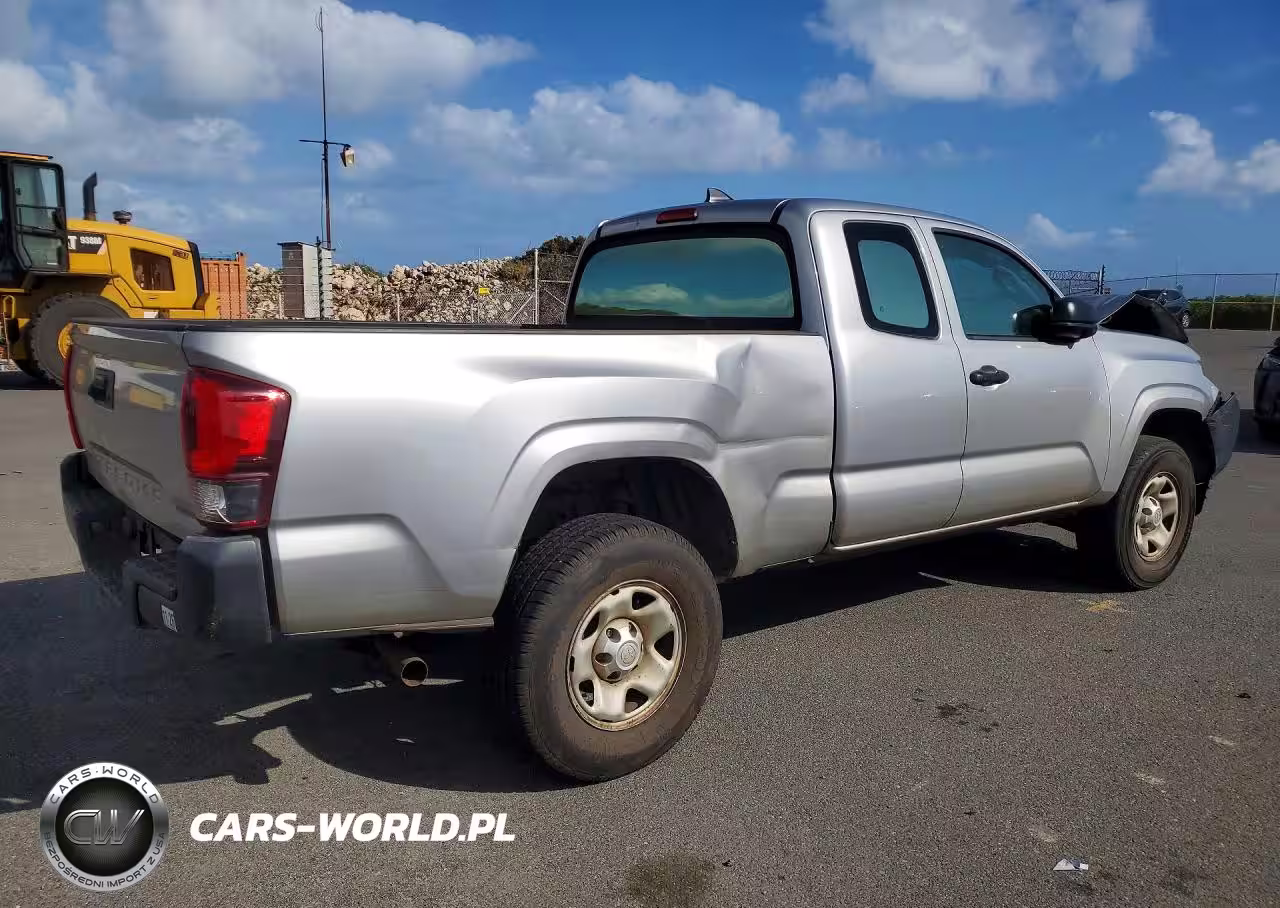 2017 Toyota Tacoma Access Cab VIN:5TFRX5GN5HX099404 - 3