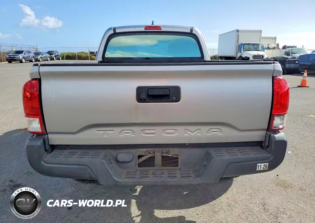 2017 Toyota Tacoma Access Cab VIN:5TFRX5GN5HX099404 - 6