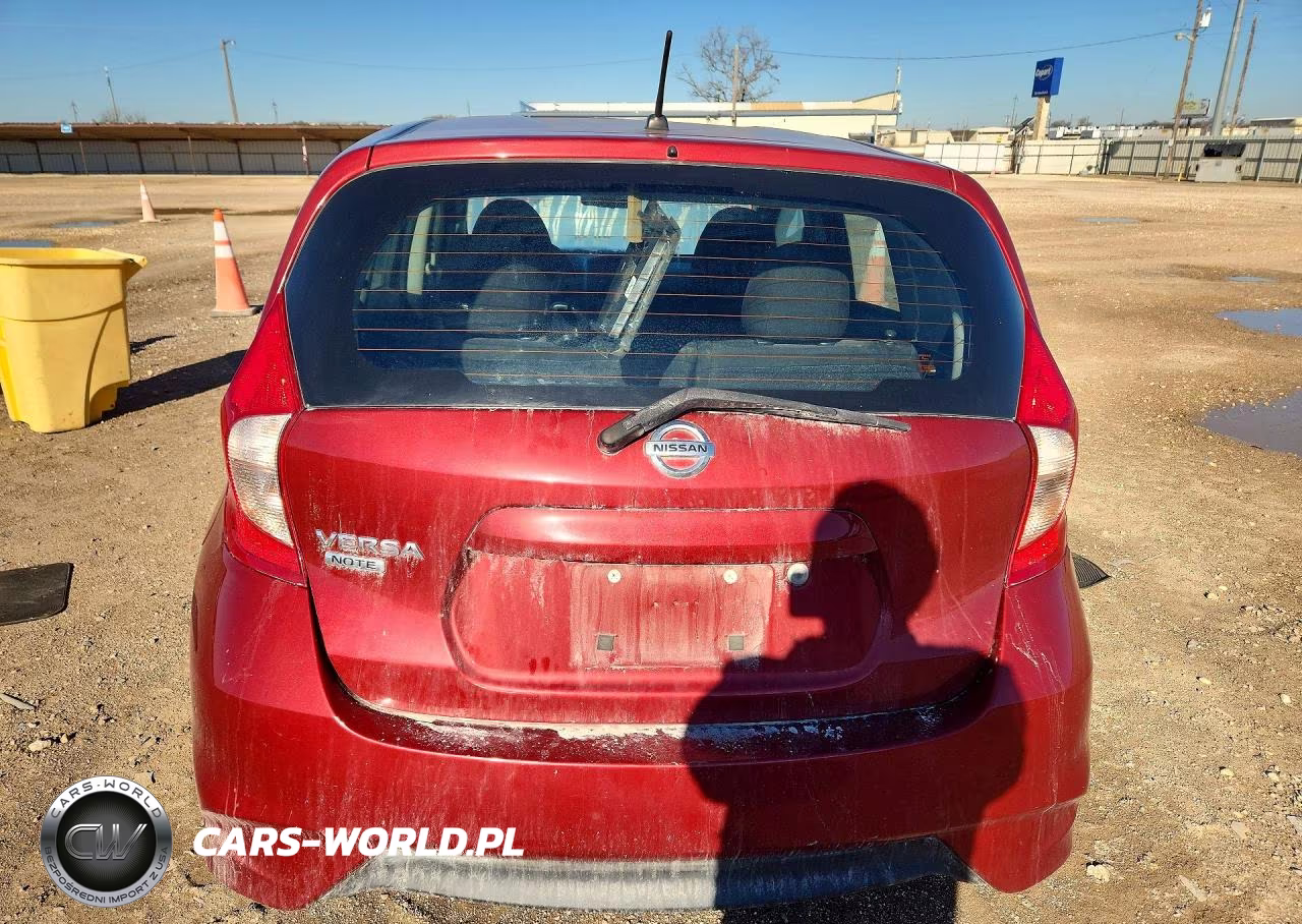 2018 Nissan Versa Note S VIN:3N1CE2CP9JL355372 - 6