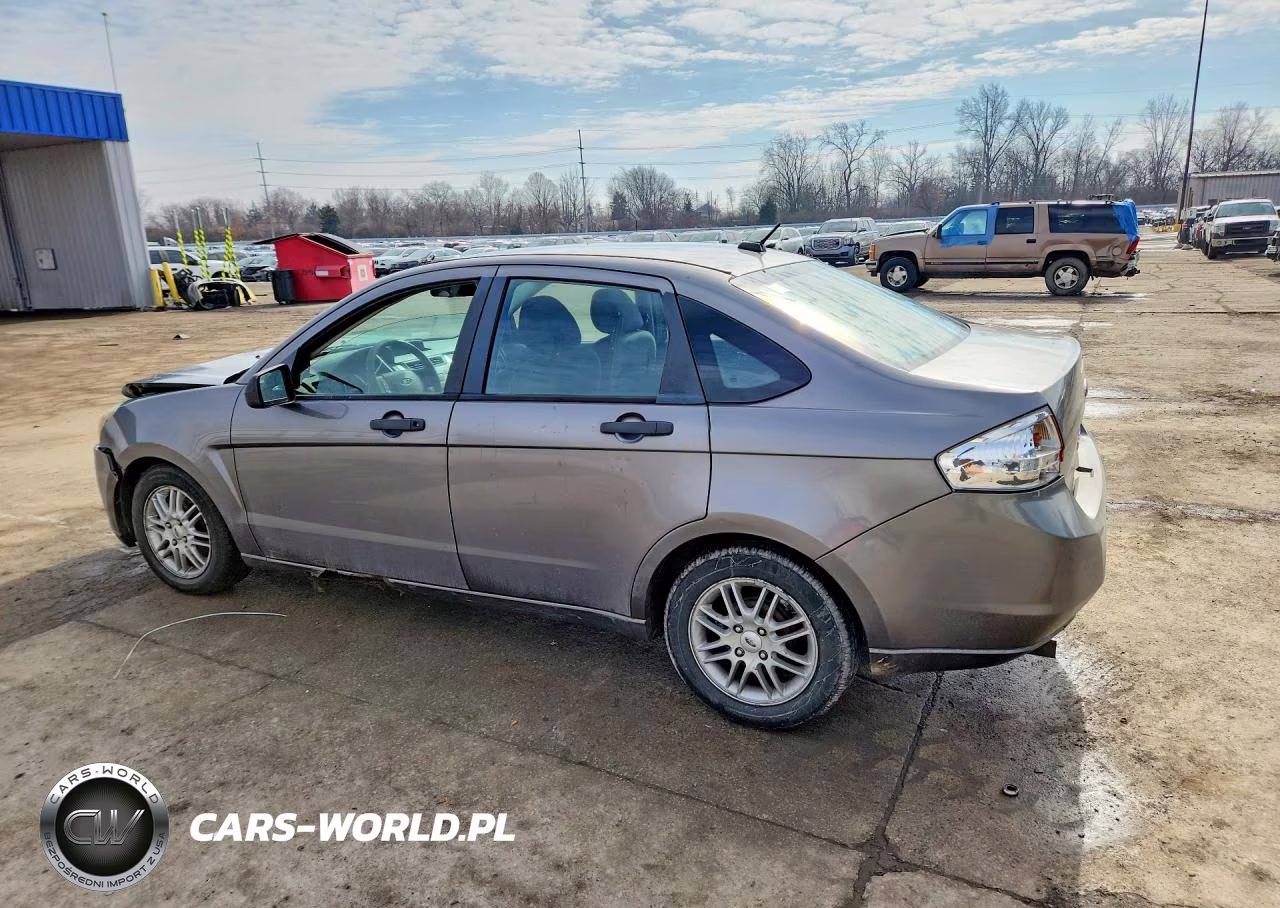 2009 Ford Focus Se VIN:1FAHP35N79W121676 - 2