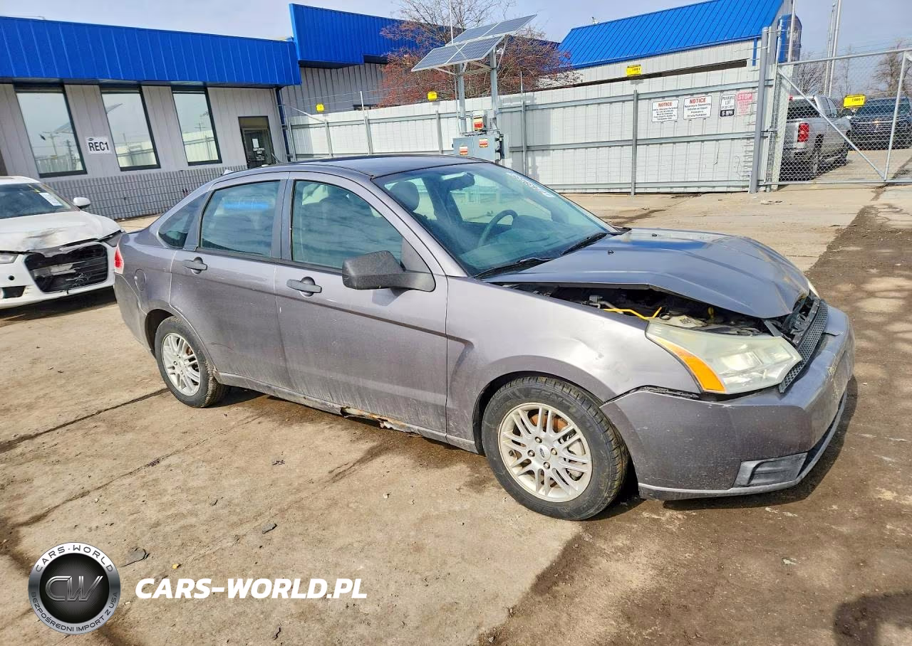 2009 Ford Focus Se VIN:1FAHP35N79W121676 - 4