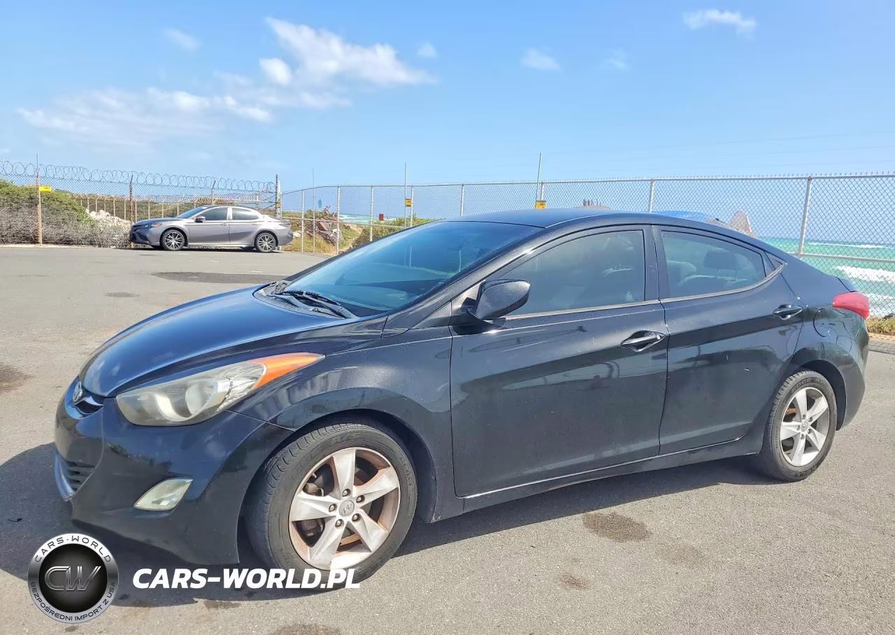 2013 Hyundai Elantra Gls