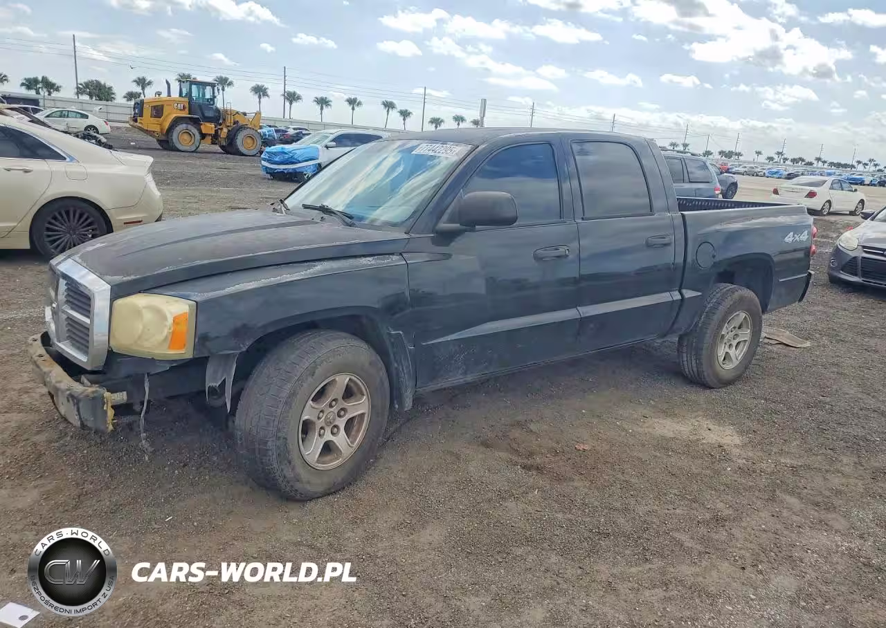 2005 Dodge Dakota Quad Slt