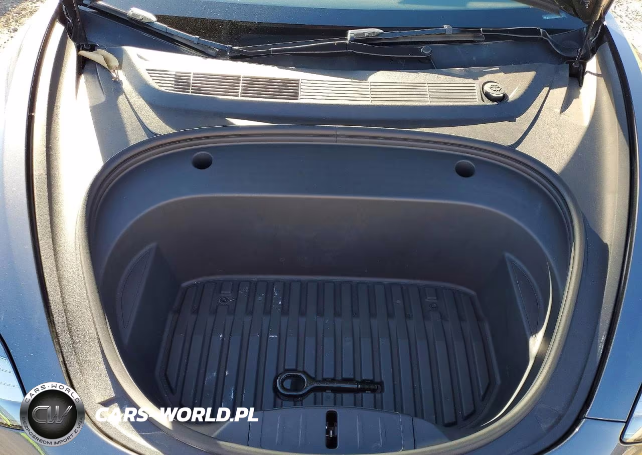 2023 Tesla Model 3 VIN:5YJ3E1EA3PF651527 - 11