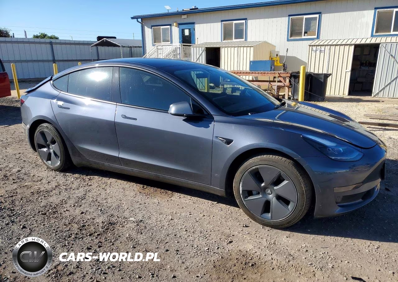 2023 Tesla Model 3 VIN:5YJ3E1EA3PF651527 - 4