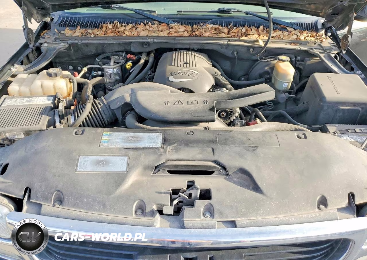 2002 GMC Yukon VIN:1GKEC13Z52R270681 - 12