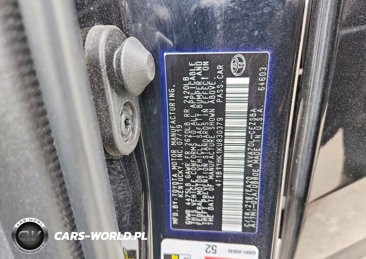 2019 Toyota Camry L VIN:4T1B11HK1KU830379 - 12