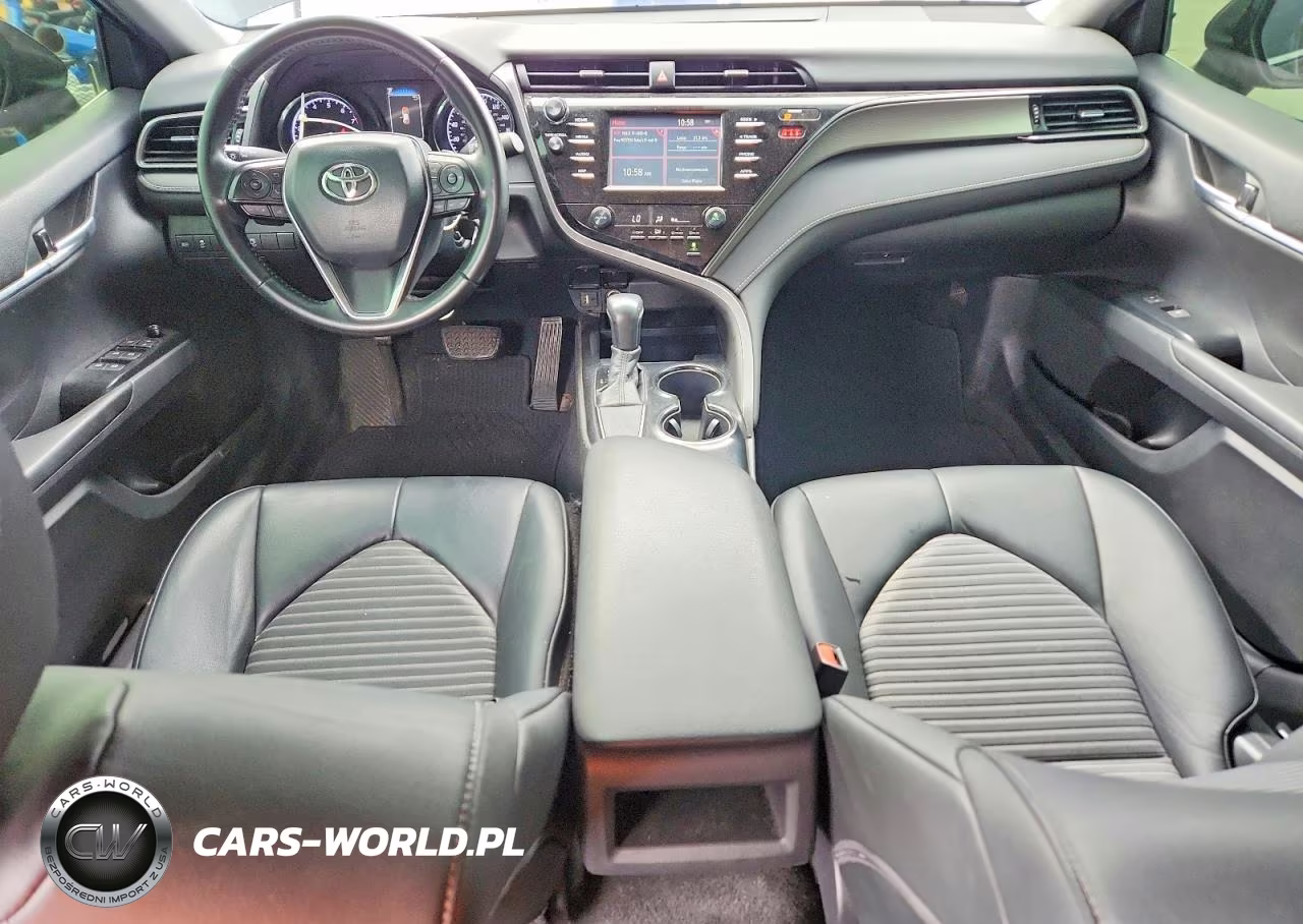 2019 Toyota Camry L VIN:4T1B11HK1KU830379 - 8