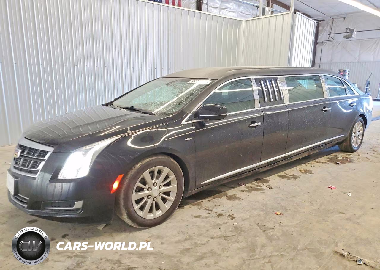 2017 Cadillac Xts Limousine