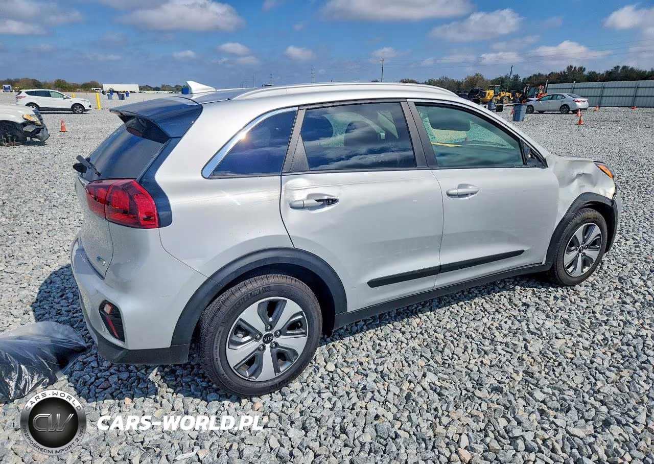 2021 Kia Niro Lx VIN:KNDCB3LC7M5479010 - 3