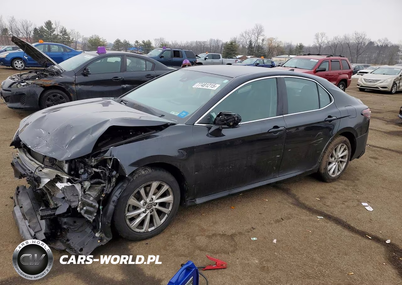 2021 Toyota Camry Le