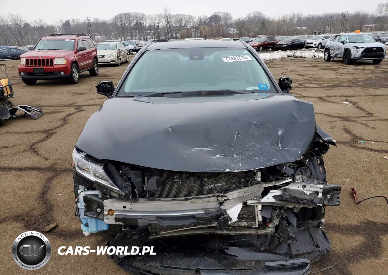 2021 Toyota Camry Le VIN:4T1C11BK5MU033004 - 5