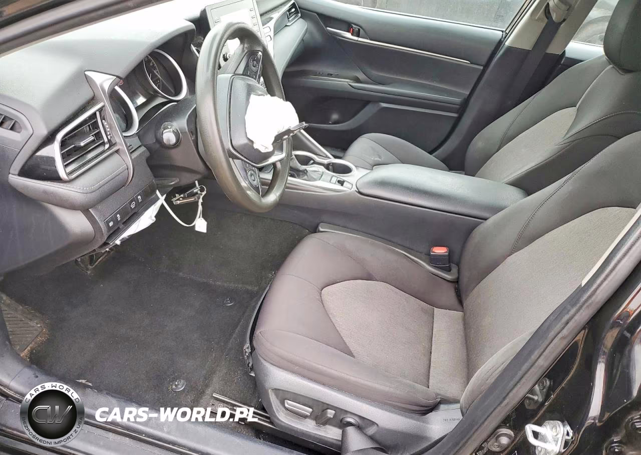 2021 Toyota Camry Le VIN:4T1C11BK5MU033004 - 7