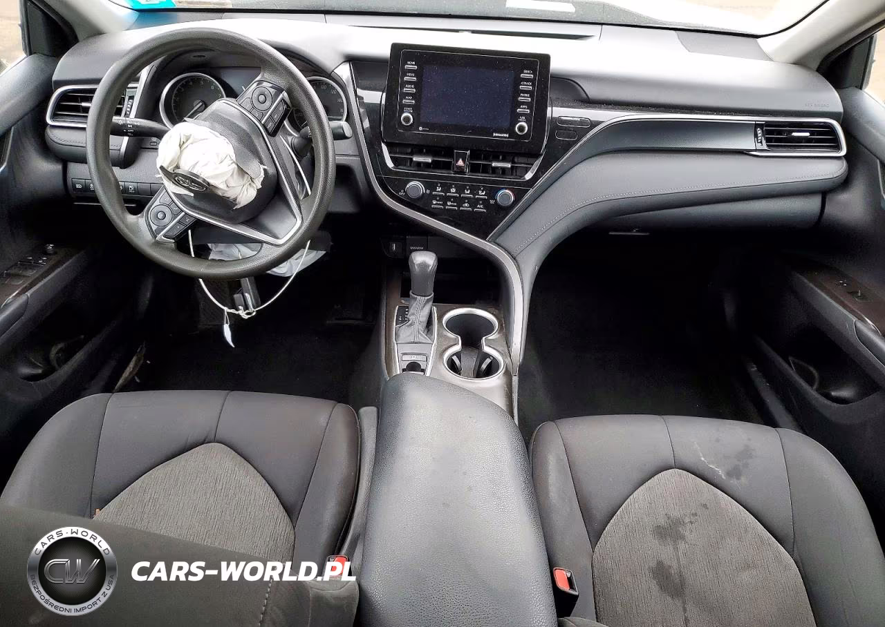 2021 Toyota Camry Le VIN:4T1C11BK5MU033004 - 8