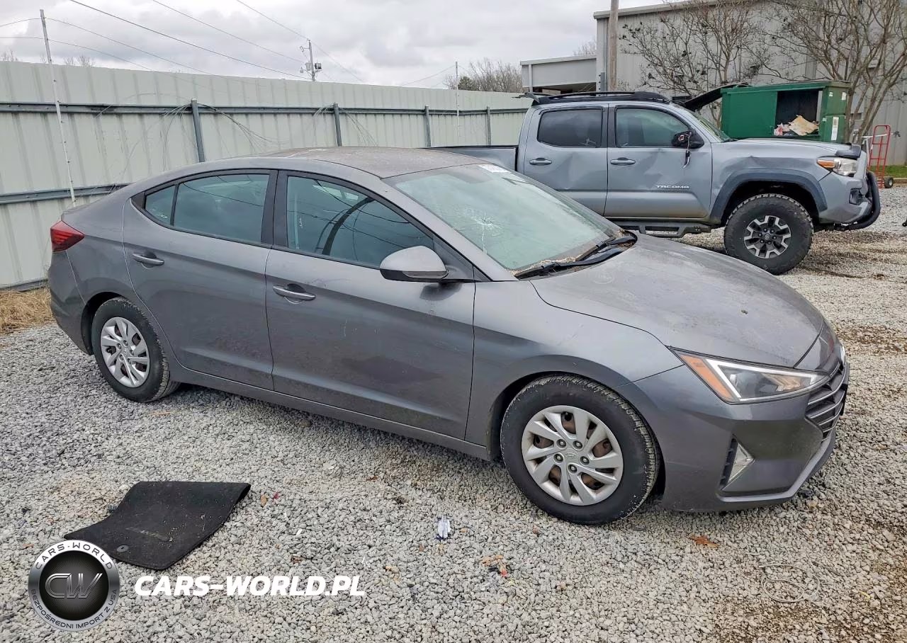 2019 Hyundai Elantra Se VIN:5NPD74LF4KH401223 - 4