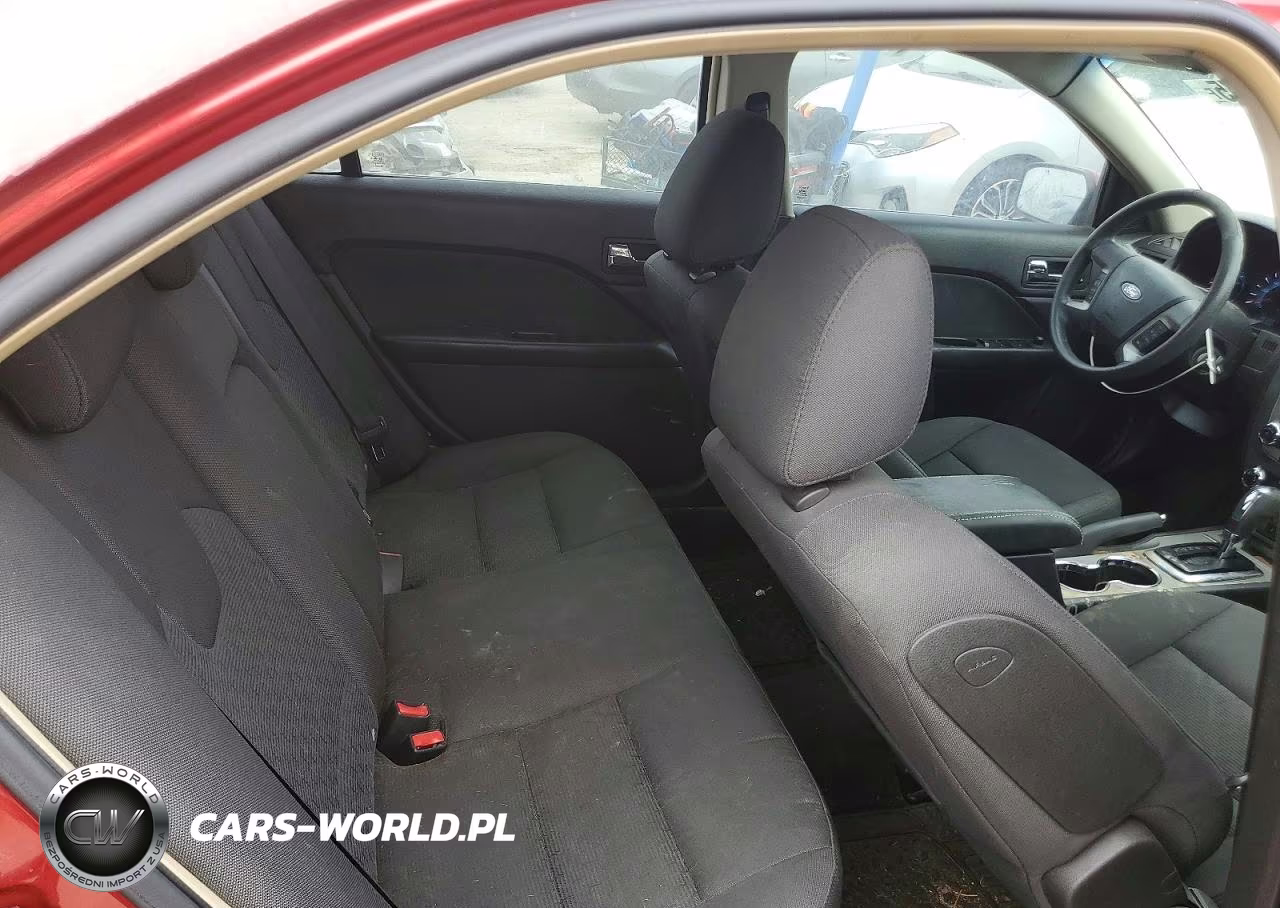 2010 Ford Fusion Se VIN:3FAHP0HA2AR382552 - 10