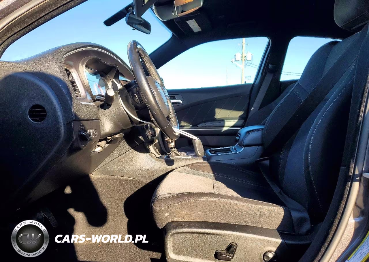 2019 Dodge Charger Sxt VIN:2C3CDXBG2KH754606 - 7