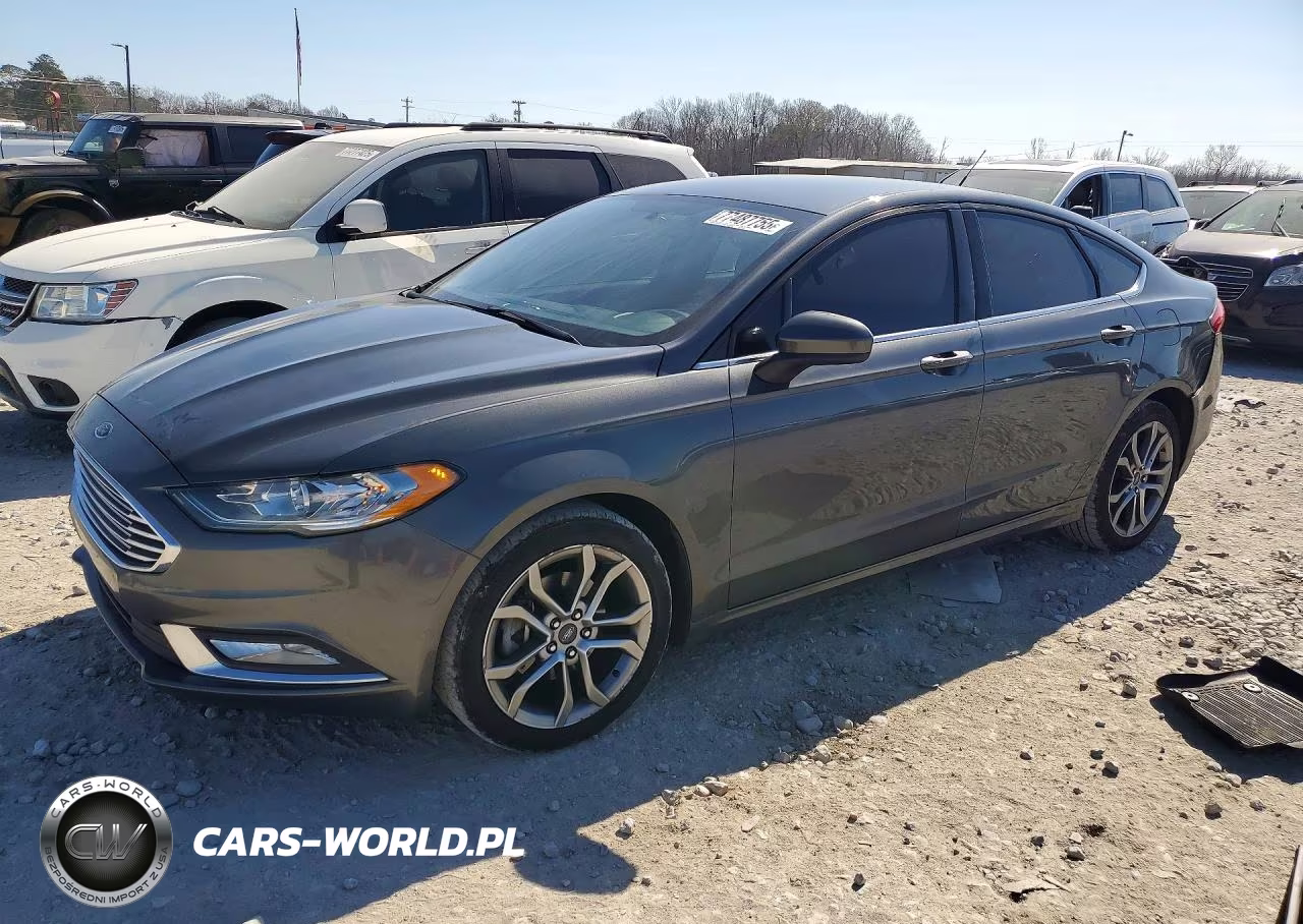 2017 Ford Fusion S – zdjęcie 1 z 12