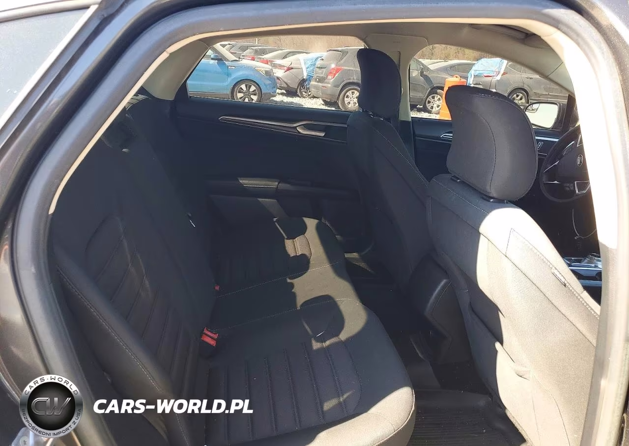 2017 Ford Fusion S VIN:3FA6P0G78HR226510 - 10