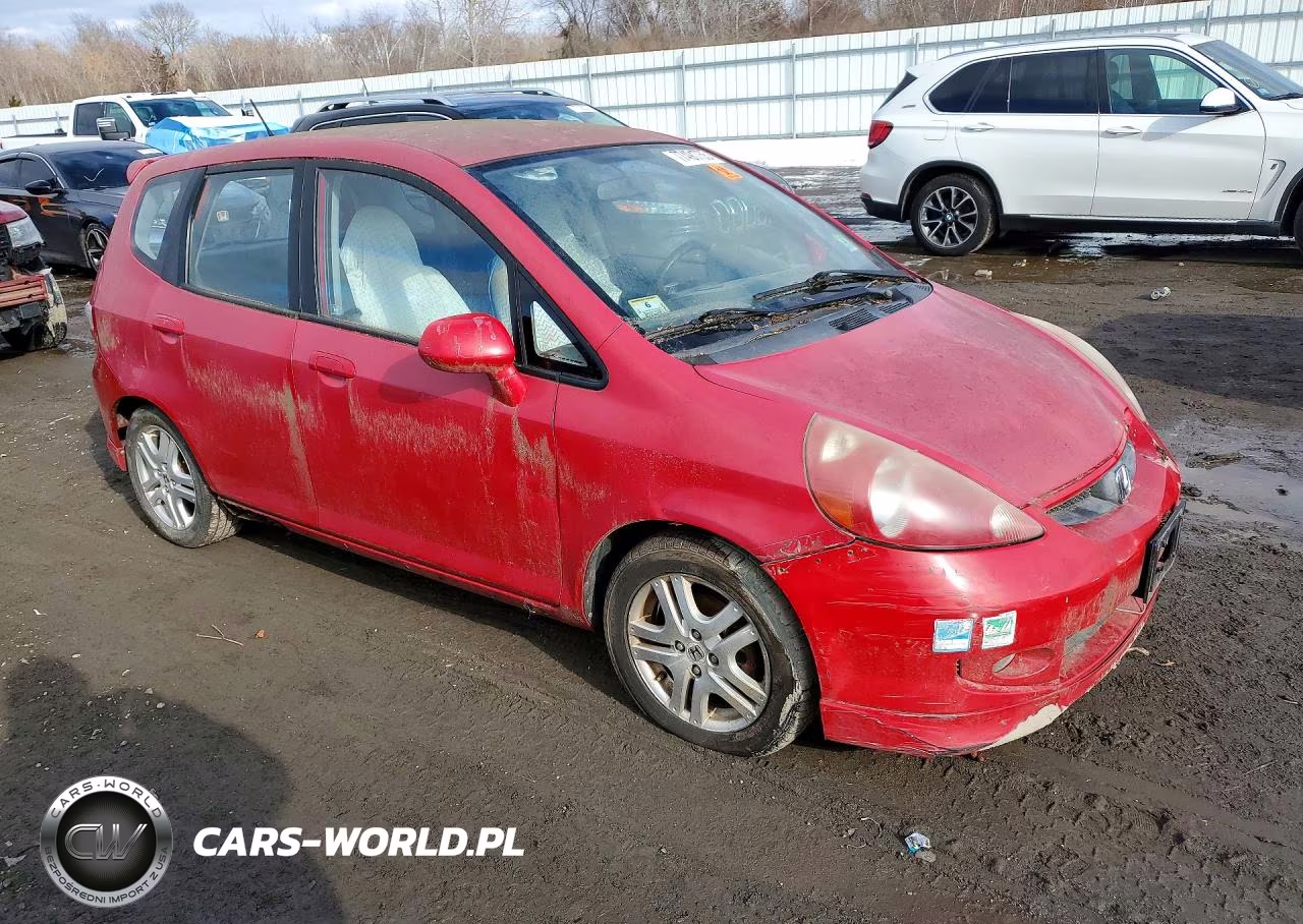 2008 Honda Fit Sport VIN:JHMGD38658S007957 - 4