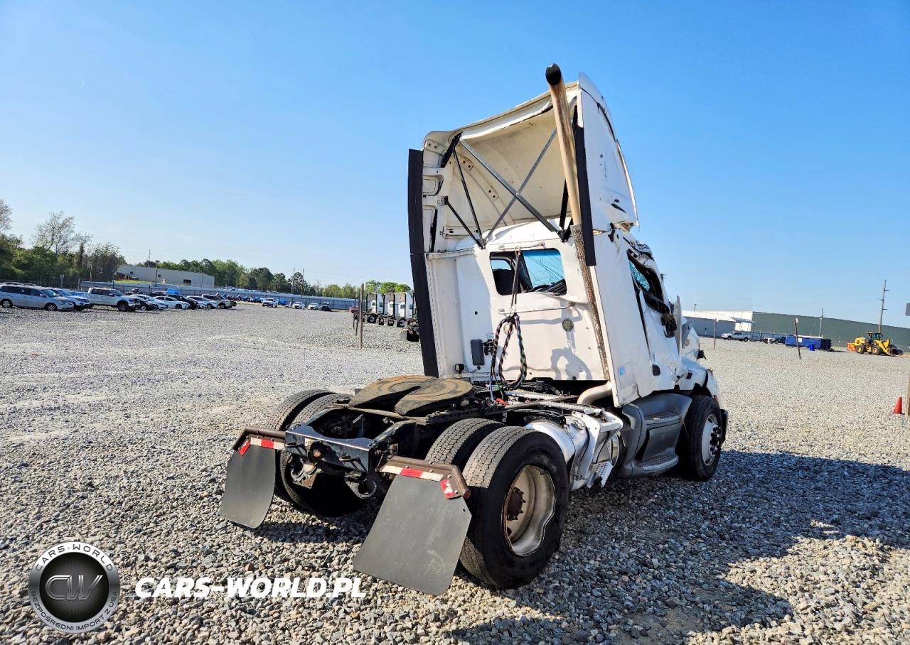 2019 Peterbilt 579 Semi Truck VIN:1XPBA48X8KD600175 - 4