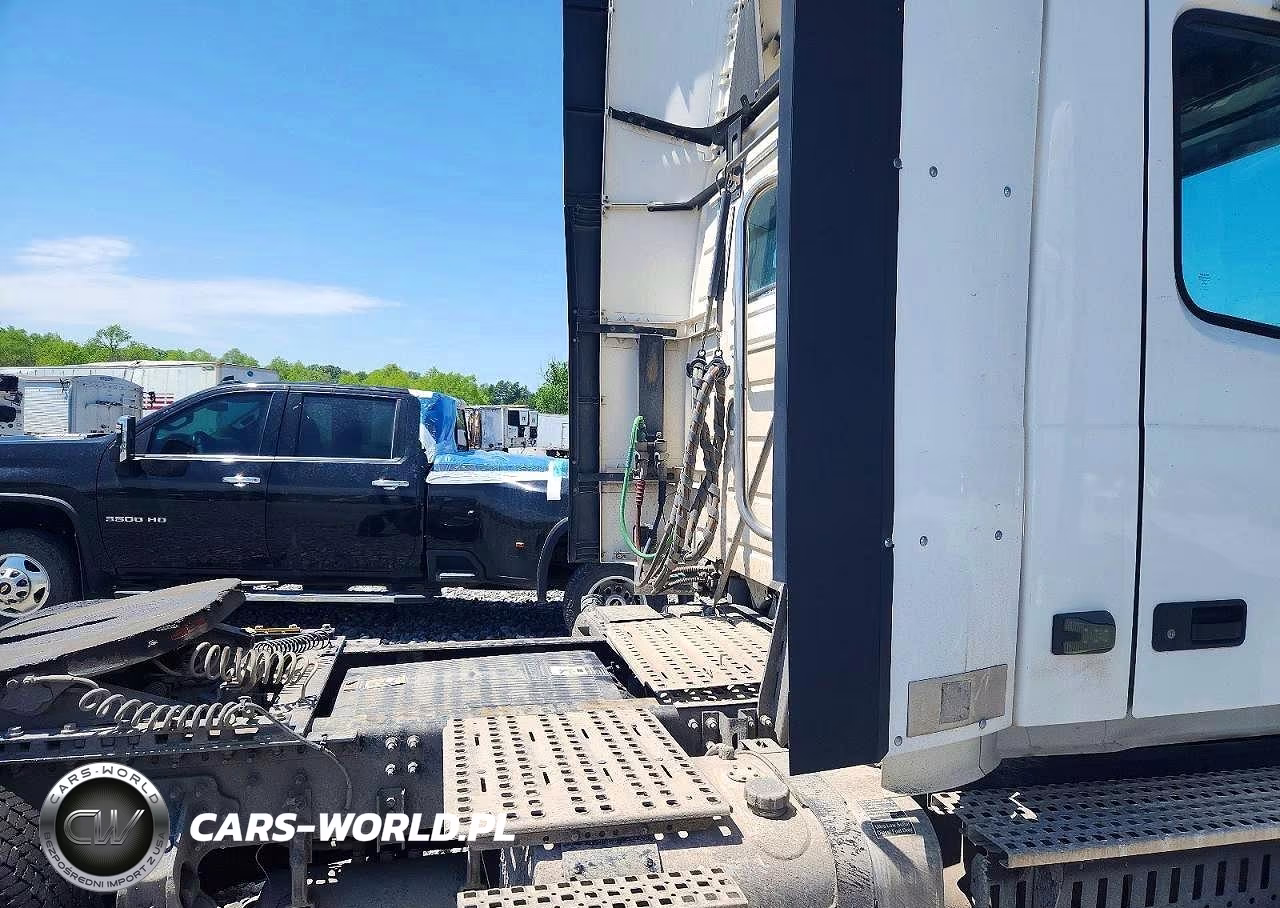 2017 Volvo Vnl Semi Truck VIN:4V4N39TG9HN988134 - 9