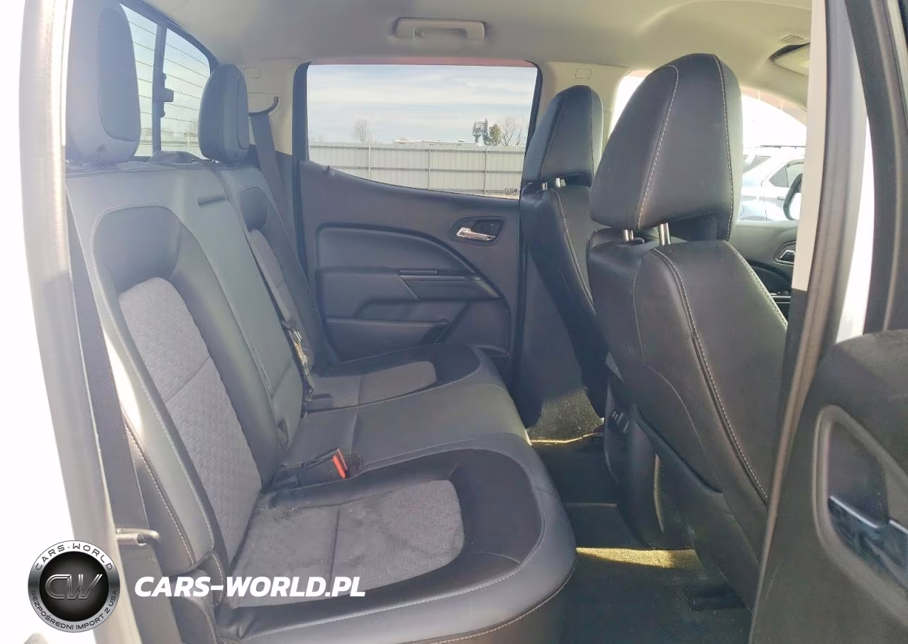 2016 Chevrolet Colorado Z71 VIN:1GCGTDE32G1142435 - 10