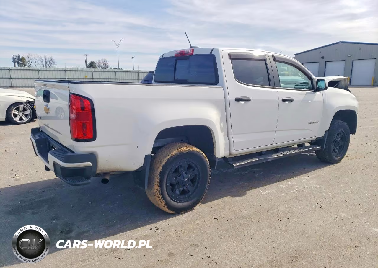 2016 Chevrolet Colorado Z71 VIN:1GCGTDE32G1142435 - 3