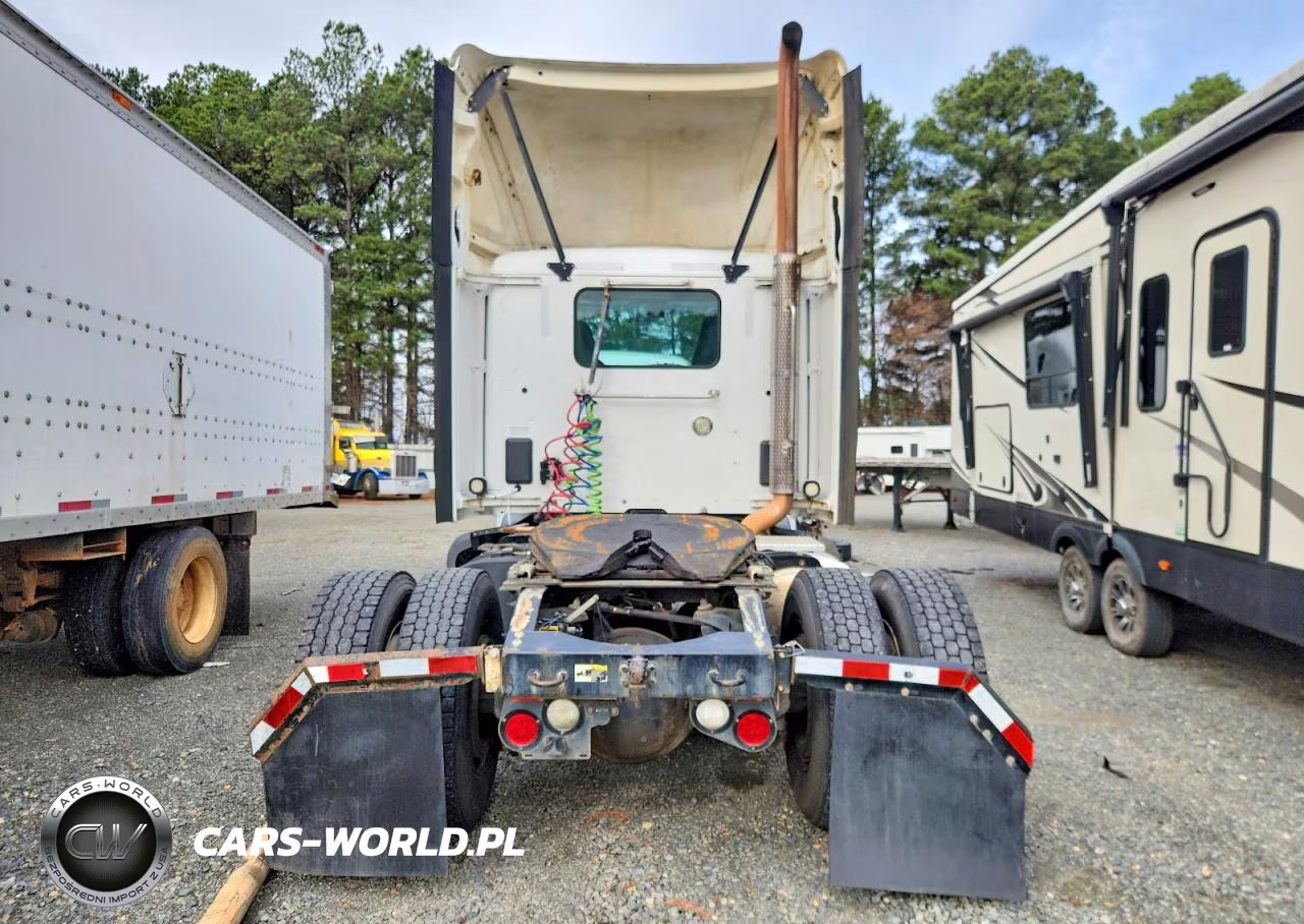 2017 Peterbilt 579 Semi Truck VIN:1XPBA48X7HD428844 - 6