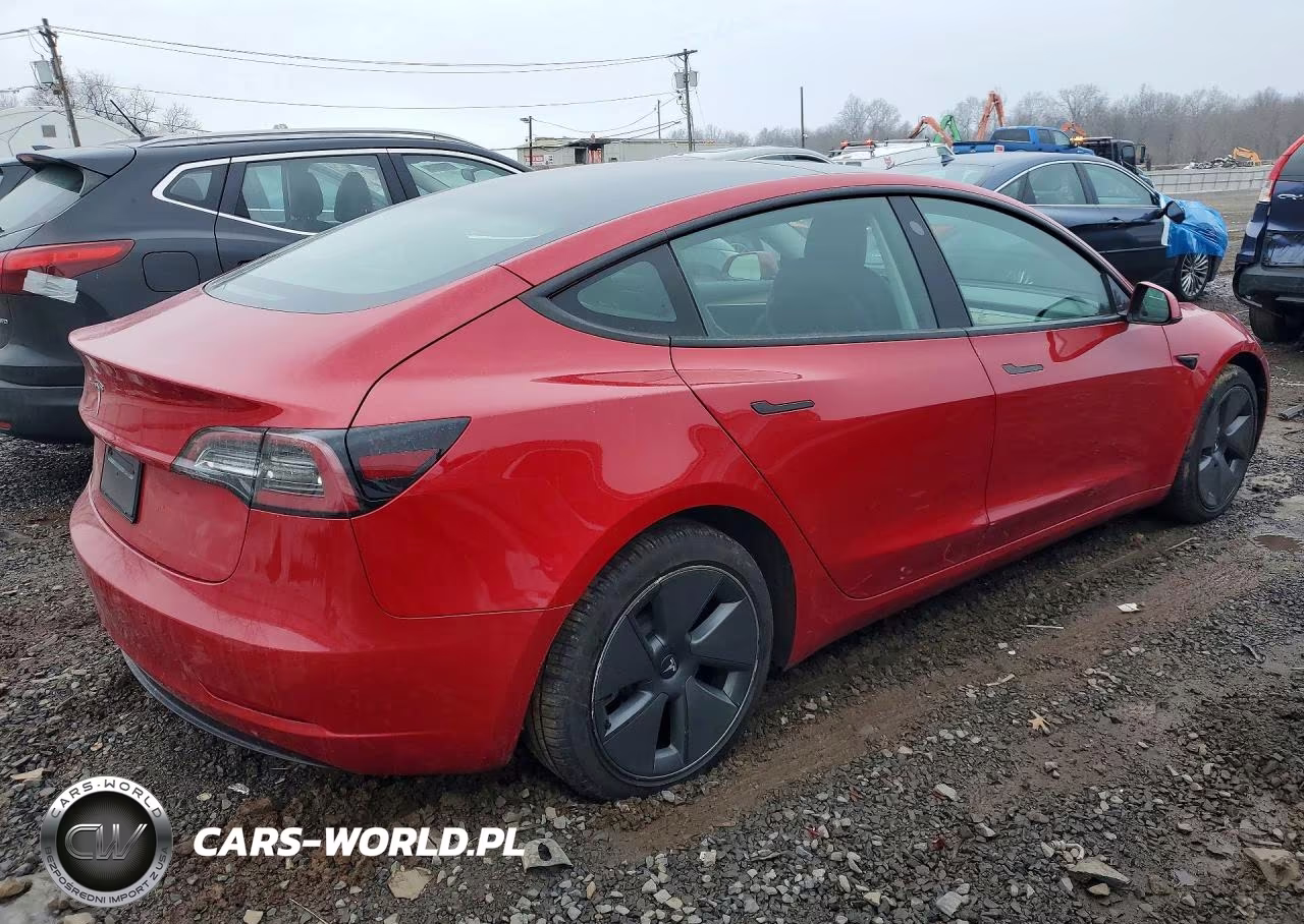 2023 Tesla Model 3 VIN:5YJ3E1EA2PF385465 - 3