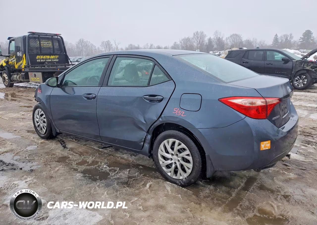 2019 Toyota Corolla L VIN:2T1BURHE5KC228568 - 2