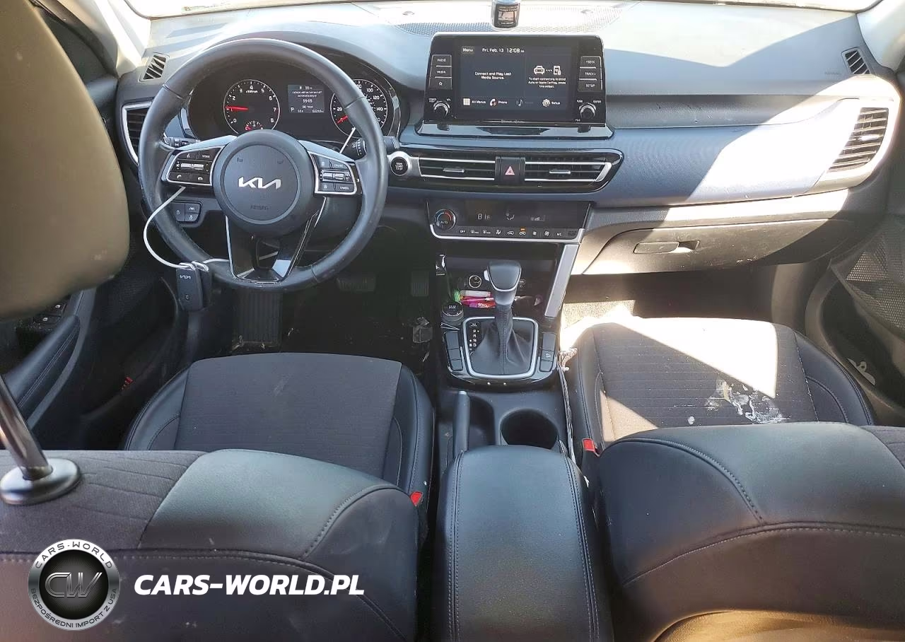 2023 Kia Seltos S VIN:KNDEU2AA4P7438194 - 8