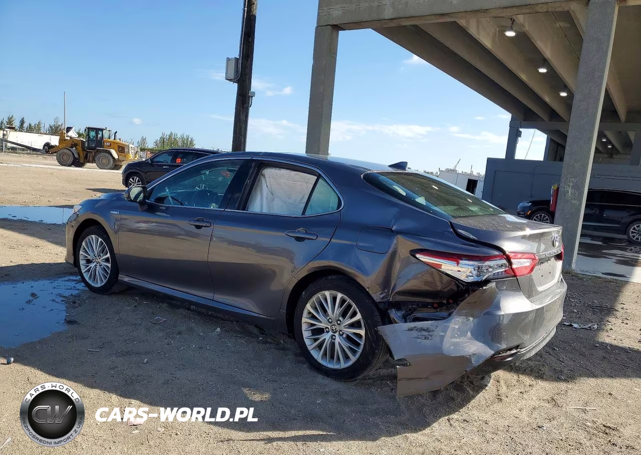 2020 Toyota Camry Xle VIN:4T1F31AK1LU532714 - 2