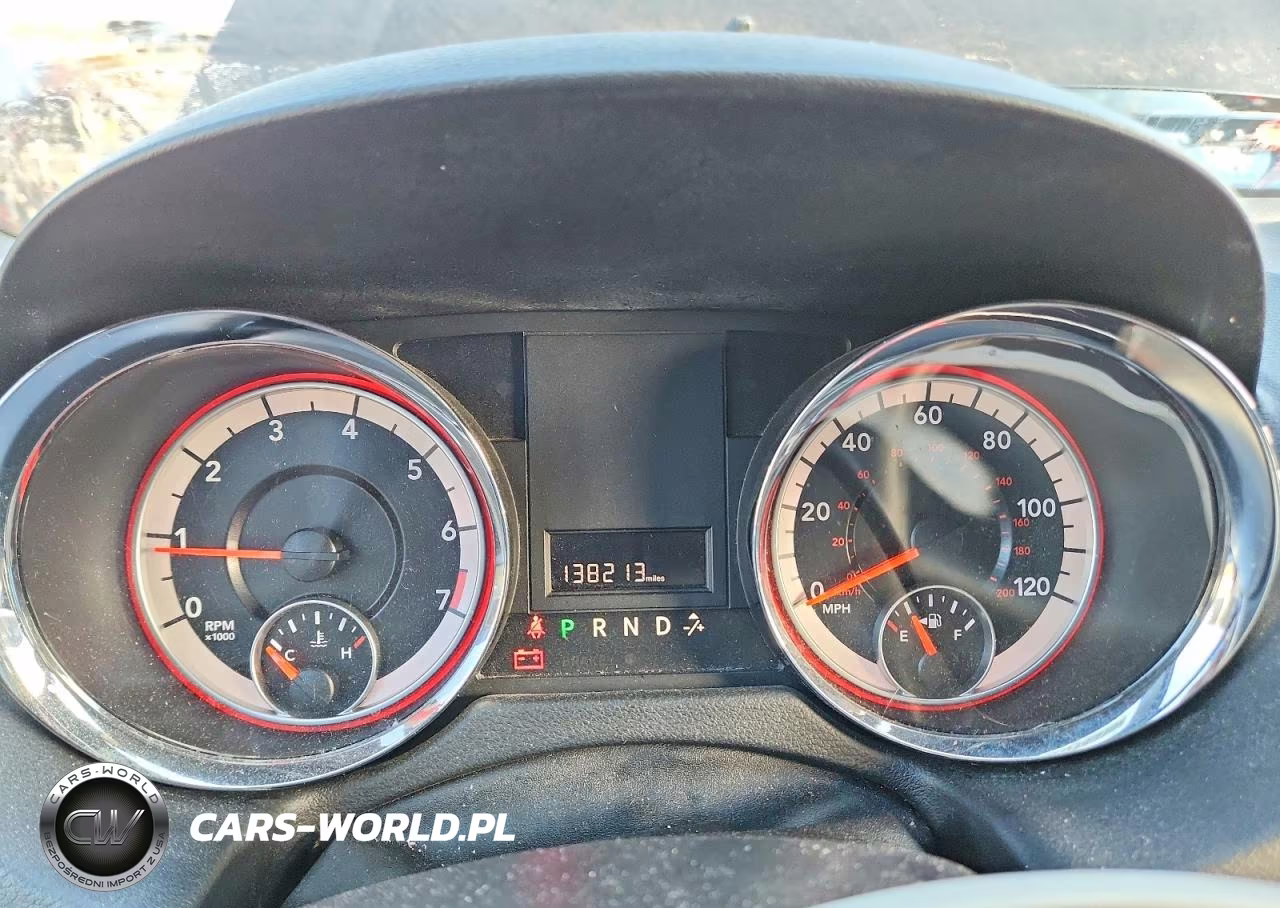 2018 Dodge Grand Caravan VIN:2C4RDGCG0JR266557 - 9