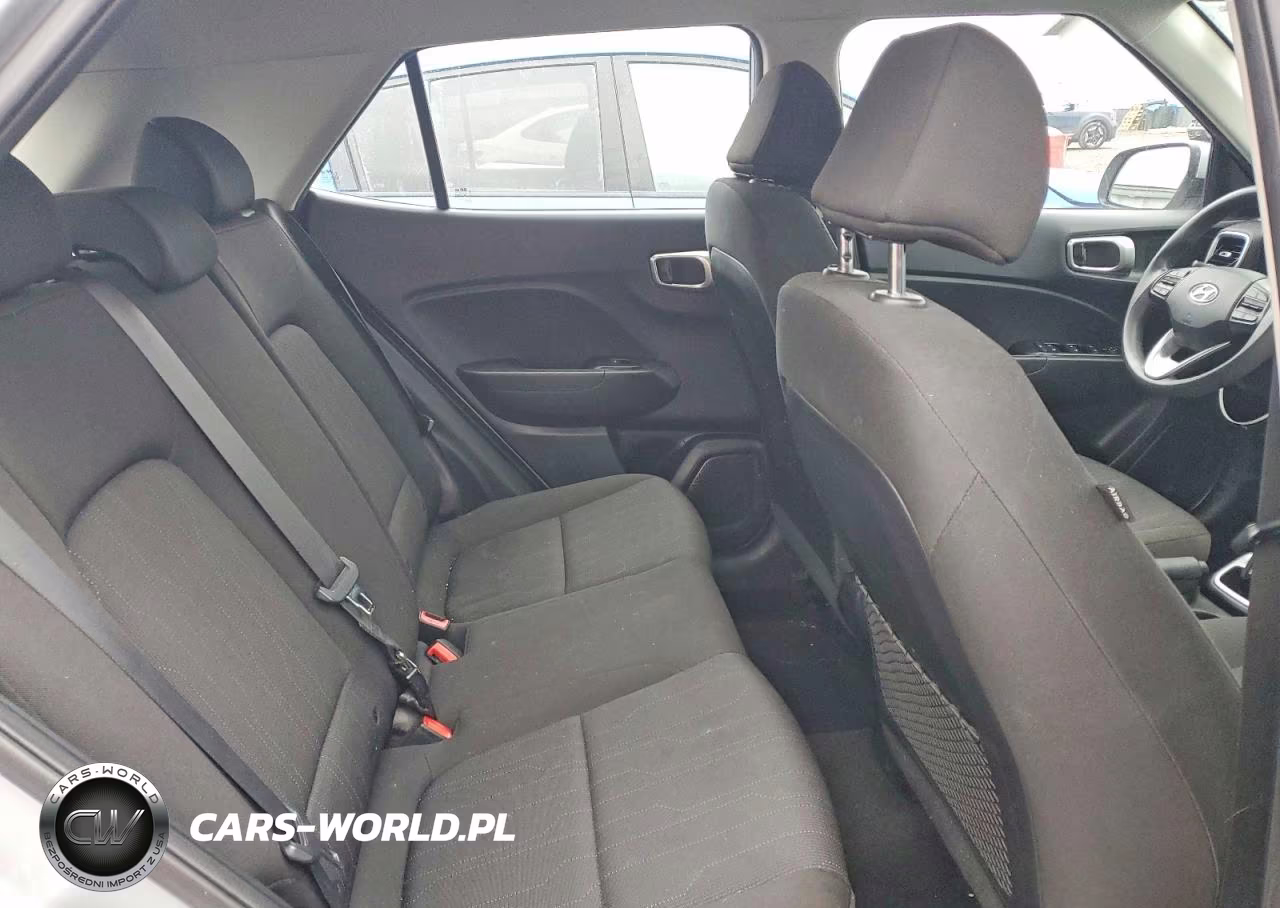 2021 Hyundai Venue Se VIN:KMHRB8A39MU068347 - 11